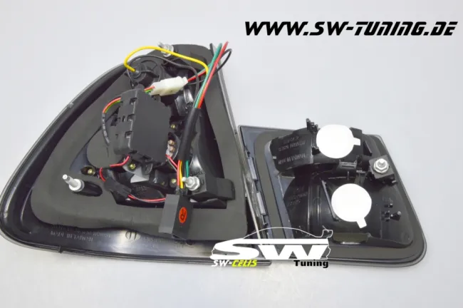 SW-Celis LED Rückleuchten BMW 3er E46 Touring 01-06 schwarz