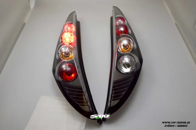 SW-Rückleuchten für Fiat Punto Typ 188 3Türer 99-03 black