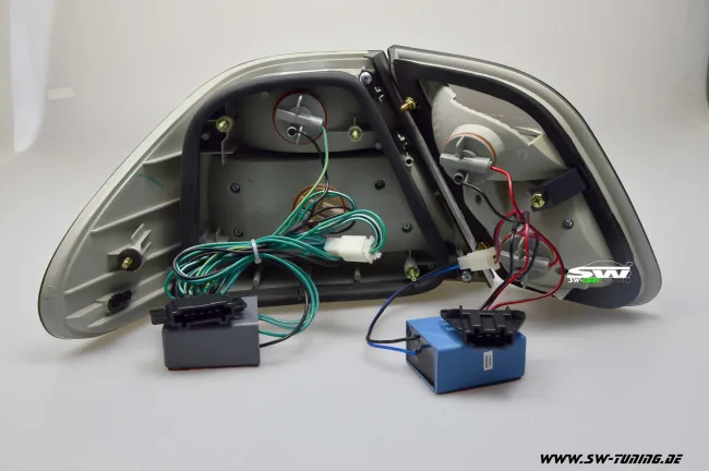 SW-Light LED Rückleuchten für Mercedes Benz CLK W208 06/97-02 smoke
