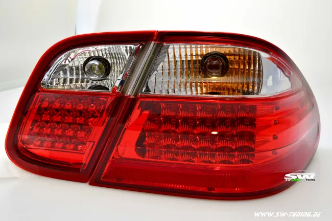 SW-Light LED Rückleuchten für Mercedes Benz CLK W208 06/97-02 red/crystal
