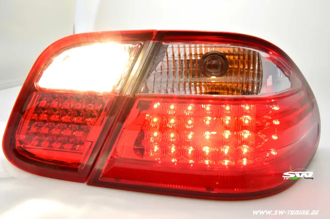SW-Light LED Rückleuchten für Mercedes Benz CLK W208 06/97-02 red/crystal
