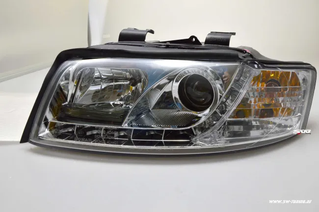SW-DRL Scheinwerfer für AUDI A4 B6 8E 01-04 LED Tagfahrlicht chrome