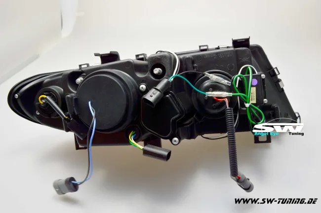 Angel Eye Scheinwerfer BMW E46 Limo LCI 01-05 U-LED-Standlicht black
