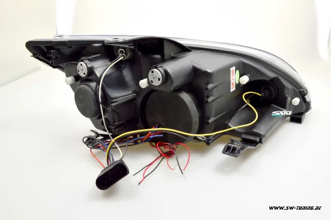 Angel Eye Scheinwerfer Ford Focus Mk2 04-08 LED-SLR Black