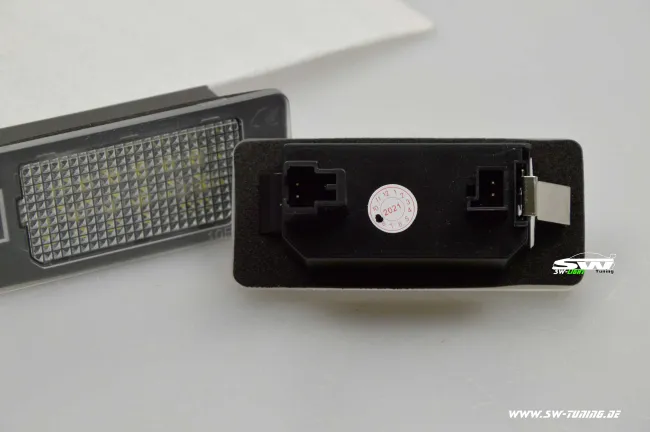 SW-Light LED Kennzeichenbeleuchtung für Audi Q5/8R A4/B8 A5/8T 07-10| Octavia III 12-16 | Panamera 10-15