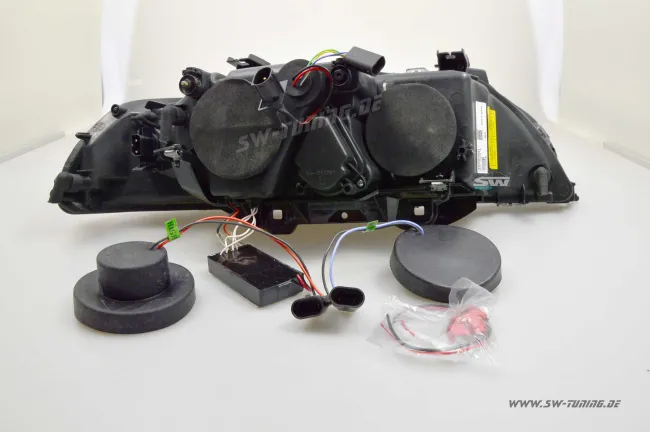 Angel Eye Scheinwerfer passend für 5er BMW E39 95-00 CCFL-Standlichtringe black