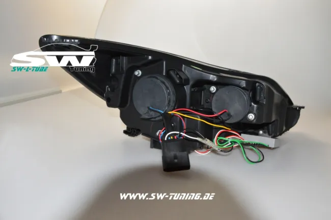 SW-LTube Scheinwerfer passend für Ford Focus Mk3 Typ DYB 11-14 LED Lighttube black