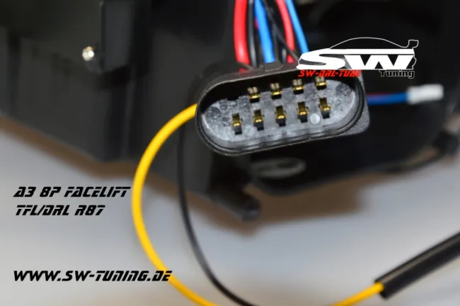 SW-DRLTube Scheinwerfer AUDI A3 8P 08-12 Facelift LED TFL / Lighttube black