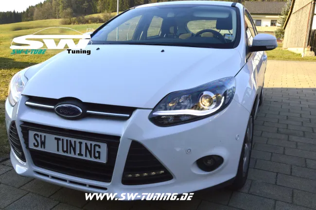 SW-LTube Scheinwerfer passend für Ford Focus Mk3 CB8 11-14 LED Lighttube-Standlicht black