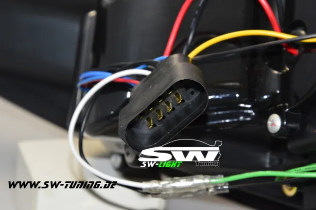 SW-Light Scheinwerfer passend für Ford Fiesta Mk7 JA8 08-13 LED Standlicht Black