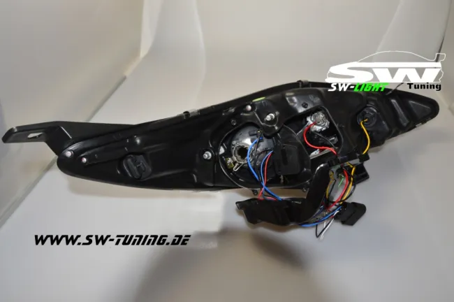 SW-Light Scheinwerfer passend für Ford Fiesta Mk7 JA8 08-13 LED Standlicht Black