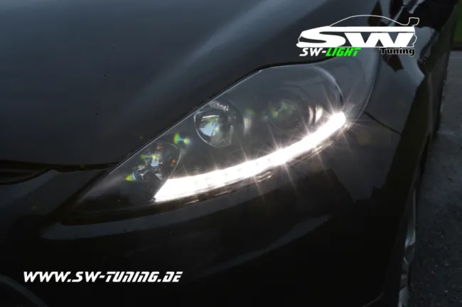 SW-Light Scheinwerfer passend für Ford Fiesta Mk7 JA8 08-13 LED Standlicht Black