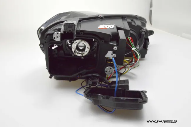 SW-DRLtube Scheinwerfer VW Golf VII 12-15 LED TFL R87 Chrome-Line black