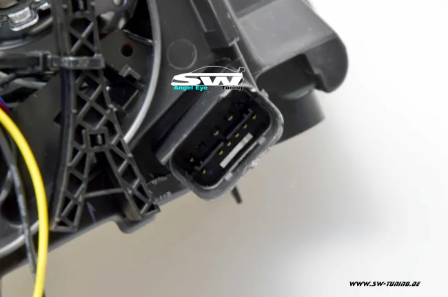 Angel Eye Scheinwerfer für BMW X1 E84 09-12 High LED Standlichtringe black (Auslaufmodel)