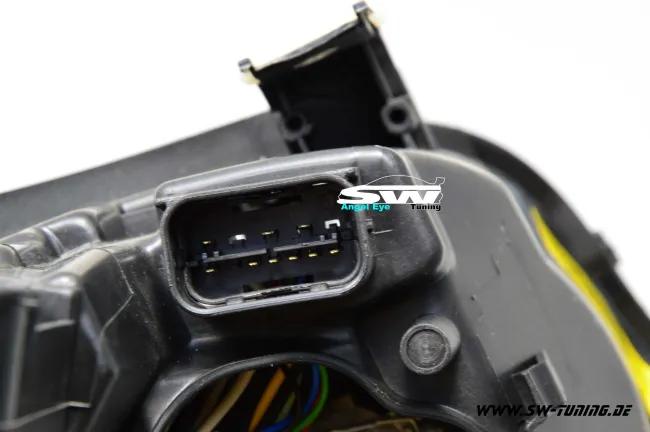 Angel Eye Scheinwerfer für 3er BMW E90 E91 05-13 High LED Standlichtringe Black