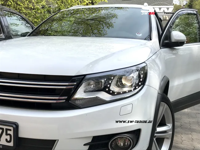 SWDRL Scheinwerfer für VW Tiguan 5N GP 11-15 Facelift LED Standlicht + TFL(Birne) black