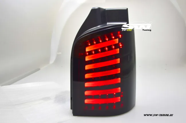 SW-Celi LED Rückleuchten passend für VW T5 Typ 7H 7E 03-15 Lightbar Black/smoke
