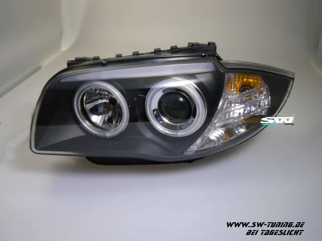 Angel Eye Scheinwerfer passend für BMW 1er E87/E81 LED Standlichtringe black