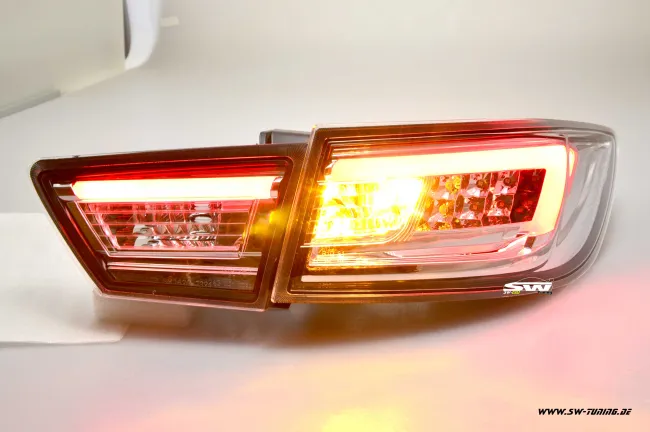 SWCELis LED Rückleuchten für Renault Clio IV13-17 chrom 4Türer
