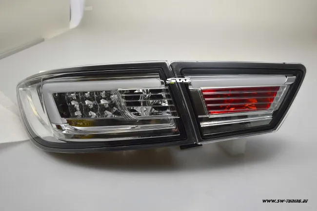 SWCELis LED Rückleuchten für Renault Clio IV13-17 chrom 4Türer