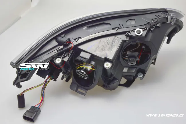 Angel Eye Scheinwerfer passend für 5er BMW E60 E61 03-10 High LED Standlichtringe Black