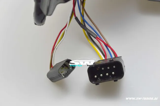 Angel Eye Scheinwerfer passend für 5er BMW E60 E61 03-10 High LED Standlichtringe Black