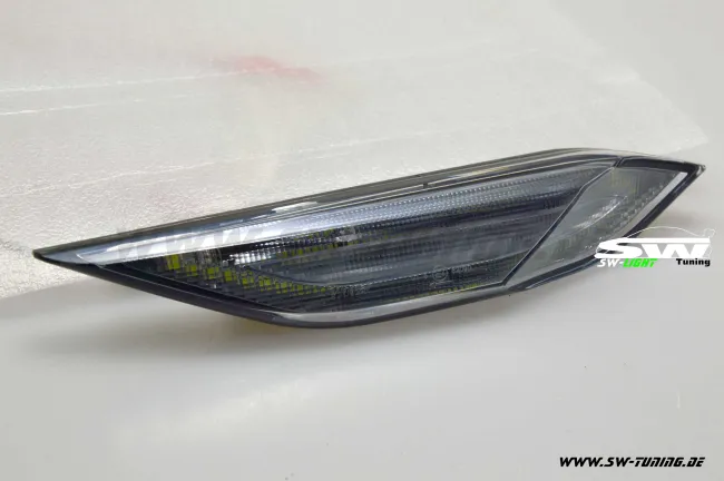 SWLight LED side markers for Porsche Cayenne II 958 92A 11-14 smoke (not GTS)