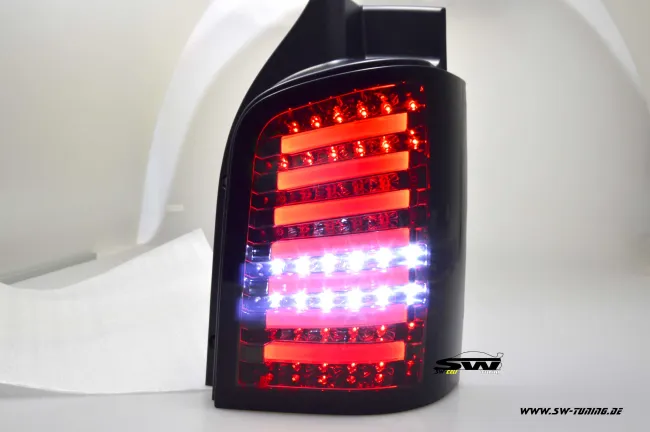 SW-Celi LED Rückleuchten passend für VW T5 Typ 7H 7E 03-15 Lightbar smoke