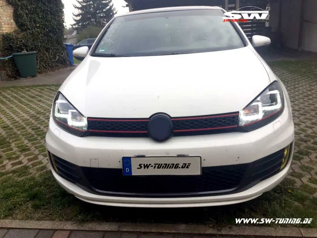 SW-DRLtube Scheinwerfer VW Golf VI 08-12 LED TFL U-Lighttube black RED-Line