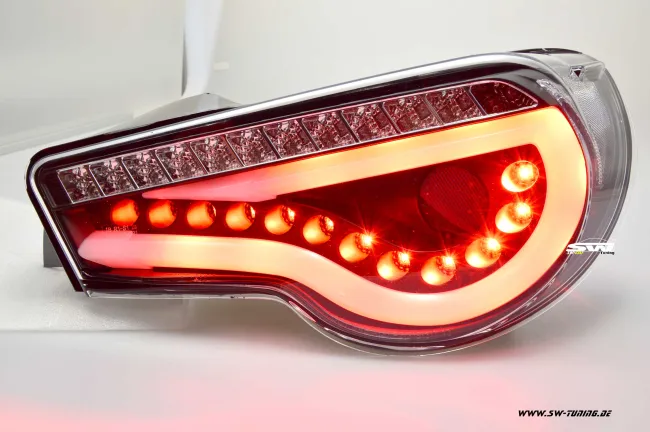 SW-Celi LED Rückleuchten für Toyota GT86 / Subaru BRZ 12-16 Black Lightbar