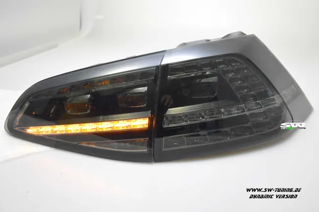 SWLight LED Rückleuchten passend für VW Golf 7 Limo AU 12-16 black/smoke (auch für Werks LED)