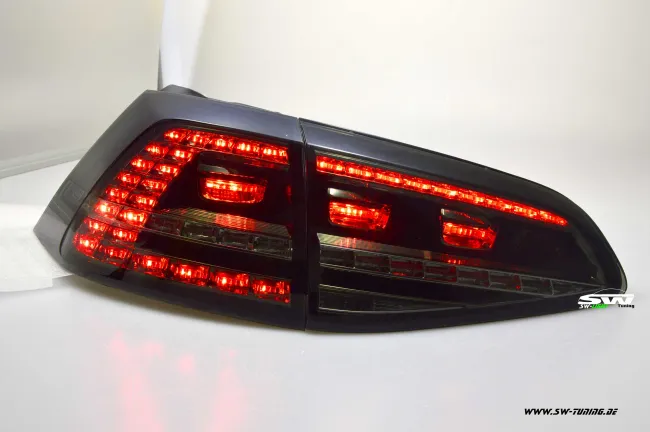 SWLight LED Rückleuchten passend für VW Golf 7 Limo AU 12-16 black/smoke (auch für Werks LED)