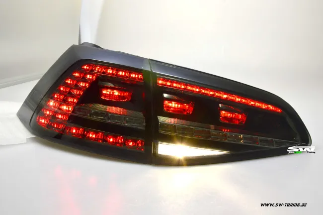 SWLight LED Rückleuchten passend für VW Golf 7 Limo AU 12-16 black/smoke (auch für Werks LED)
