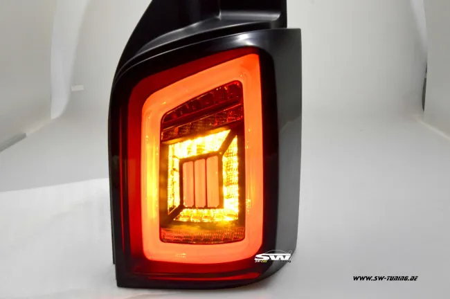 SW-Celi LED Rückleuchten für VW T5 Typ 7H 7E 03-15 Black/smoke White-Lightbar