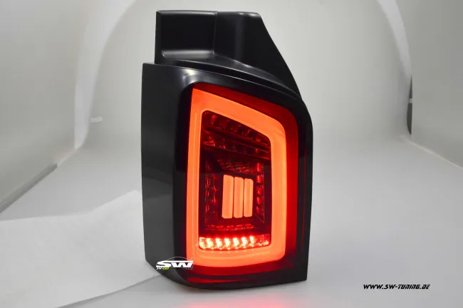 SW-Celi LED Rückleuchten für VW T5 Typ 7H 7E 03-15 Black/smoke White-Lightbar