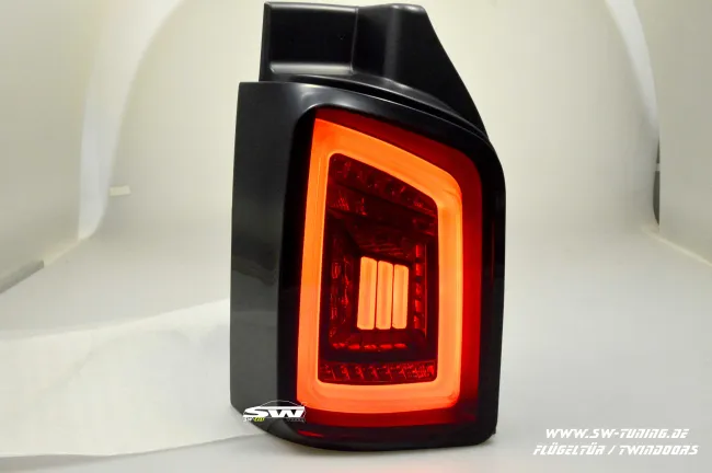 SW-Celi LED Rückleuchten für VW T5 Typ 7H 7E 03-15 Black/smoke White-Lightbar für Flügeltür
