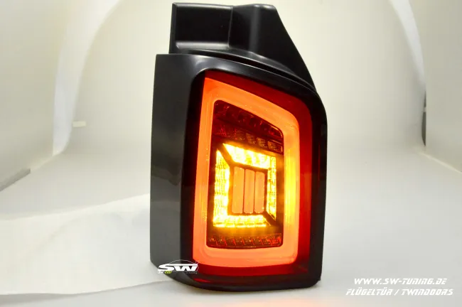 SW-Celi LED Rückleuchten für VW T5 Typ 7H 7E 03-15 Black/smoke White-Lightbar für Flügeltür