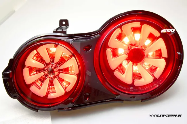 SW-Celi LED taillights for Nissan GT-R R35 09-16 Black/smoke White-Lightbar