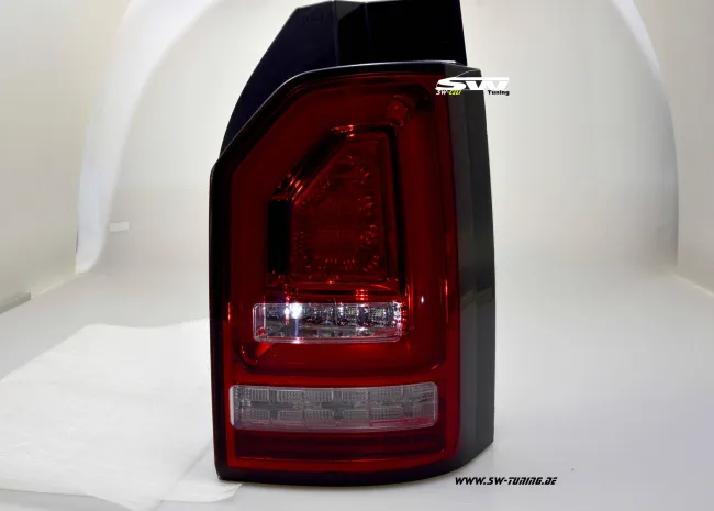 SW-Celi LED Rückleuchten für VW T6 Typ SG 16-20 Heckklappe red/clear mit Wischblinker