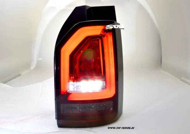 SW-Celi LED Rückleuchten für VW T6 Typ SG 16-20 Heckklappe red/smoke mit Wischblinker