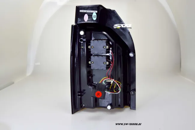 SW-Celi LED Rückleuchten für VW T6 Typ SG 16-20 Heckklappe red/smoke mit Wischblinker