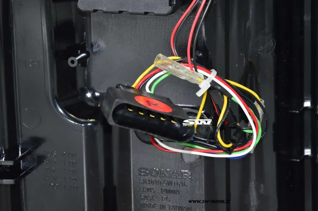 SW-Celi LED Rückleuchten für VW T6 Typ SG 16-20 Heckklappe red/smoke mit Wischblinker