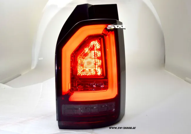 SW-Celi LED Rückleuchten für VW T6 Typ SG 16-20 Heckklappe red/smoke mit Wischblinker