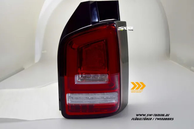 SW-Celi LED Rückleuchten für VW T6 Typ SG 16-20 Flügeltür red/clear mit Wischblinker