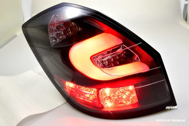 SW-Celi LED Rückleuchten Skoda Fabia II 5j 5Türer 07-15 black/clear Lightbar