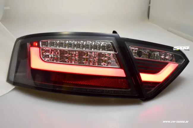 SW-Celi LED Rückleuchten passend für Audi A5 8F 8T3 07-11 Black/clear Lightbar 2Türer für Werks LED