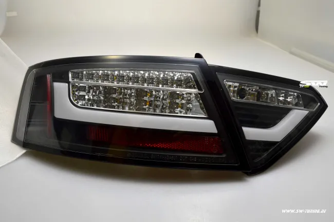 SW-Celi LED Rückleuchten passend für Audi A5 8F 8T3 07-11 Black/clear Lightbar 2Türer für Werks LED