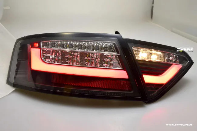 SW-Celi LED Rückleuchten passend für Audi A5 8F 8T3 07-11 Black/clear Lightbar 2Türer für Werks LED