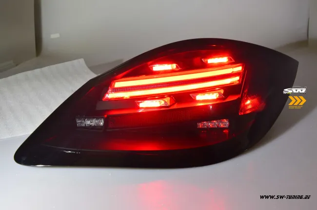 SW-Celi LED Rückleuchten für Porsche Boxster Cayman 987.2 Facelift 10-14 Black/smoke Lightbar-RED