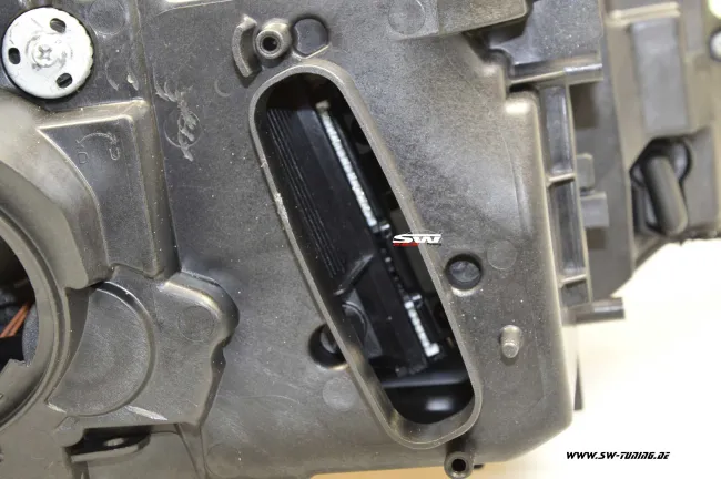 SWDRL Angel Eye Xenon headlights for BMW 3 Series F30 / F31 12-15 LED U-Tube DRL helo rim black